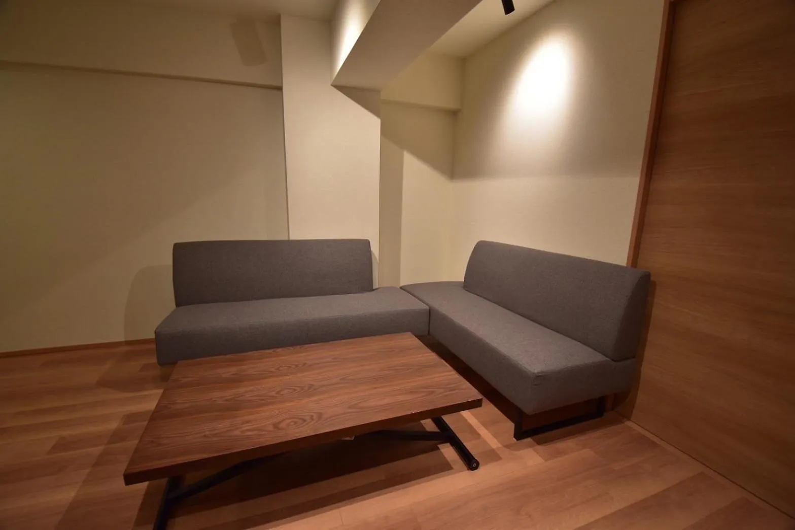 Niys Apartments 01 Type Tokyo