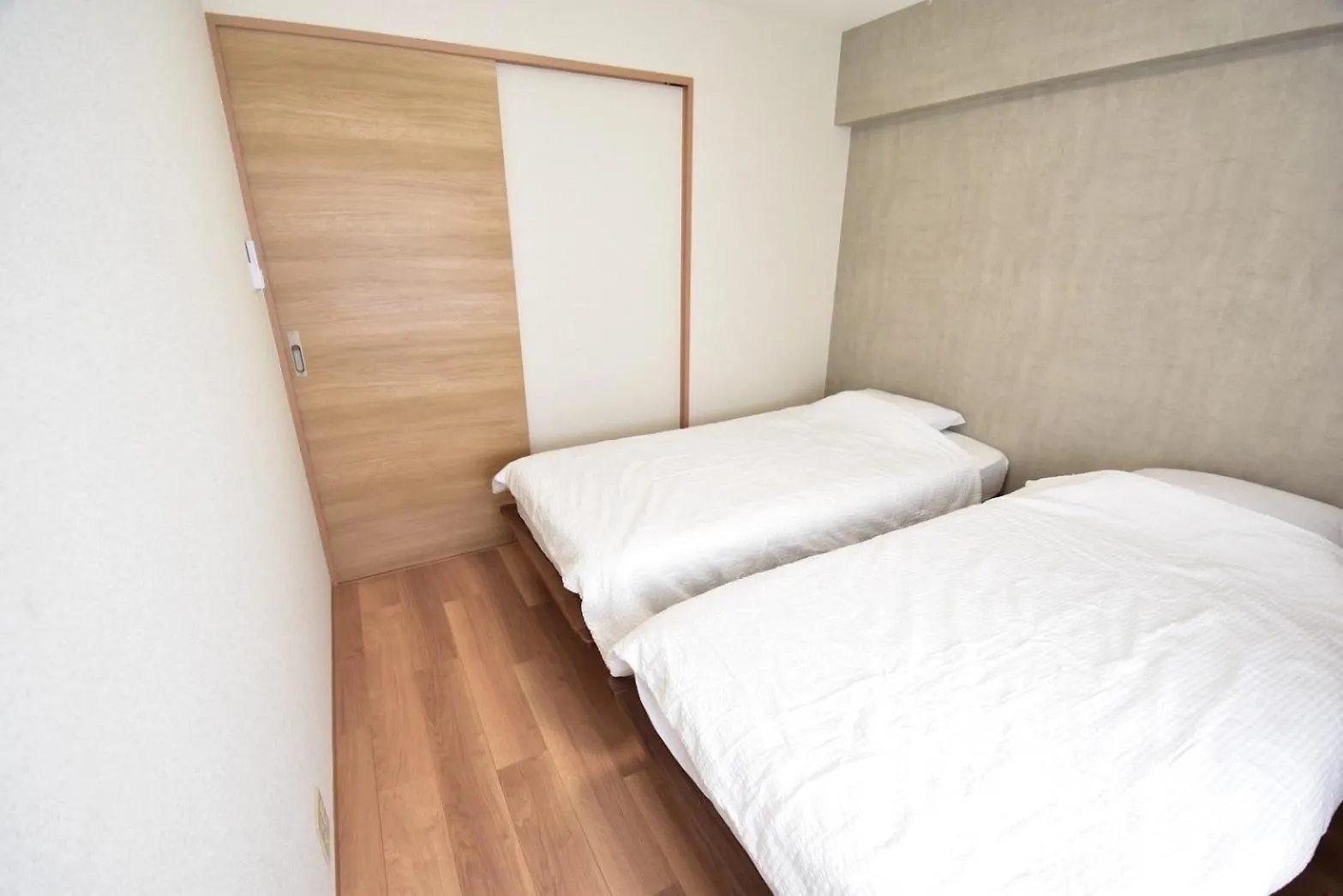 Niys Apartments 01 Type Tokyo 0*,